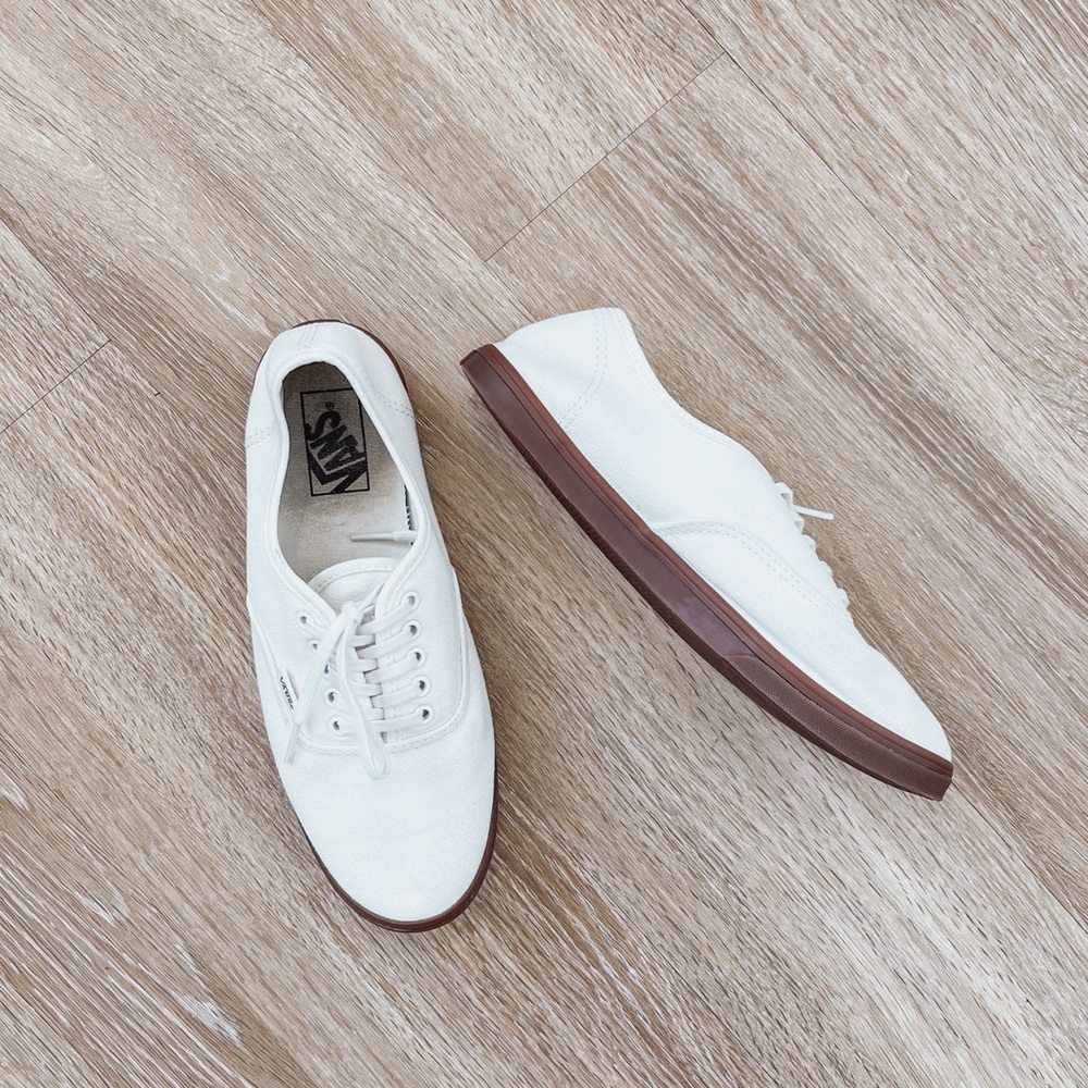 Off white gumsole vans
